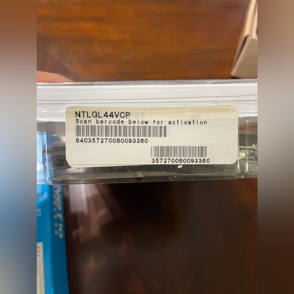 Net 10 Wireless Smartphone, Cellphone, - Picture 9 of 10